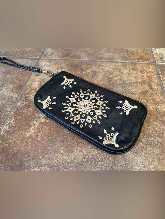 Lucky Brand Handbags - Lucky Brand Embroidered Black Wristlet Clutch -